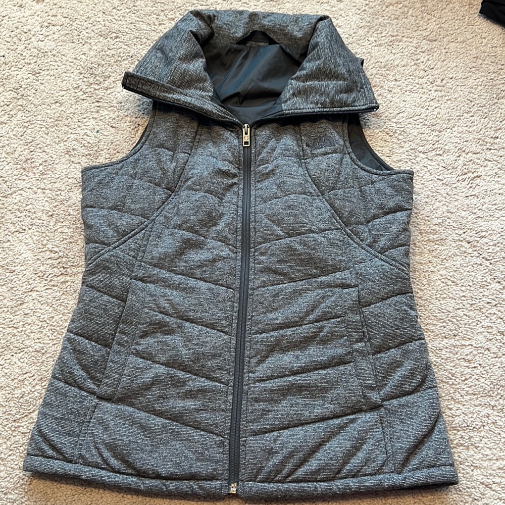The NorthFace heather grey vest M
